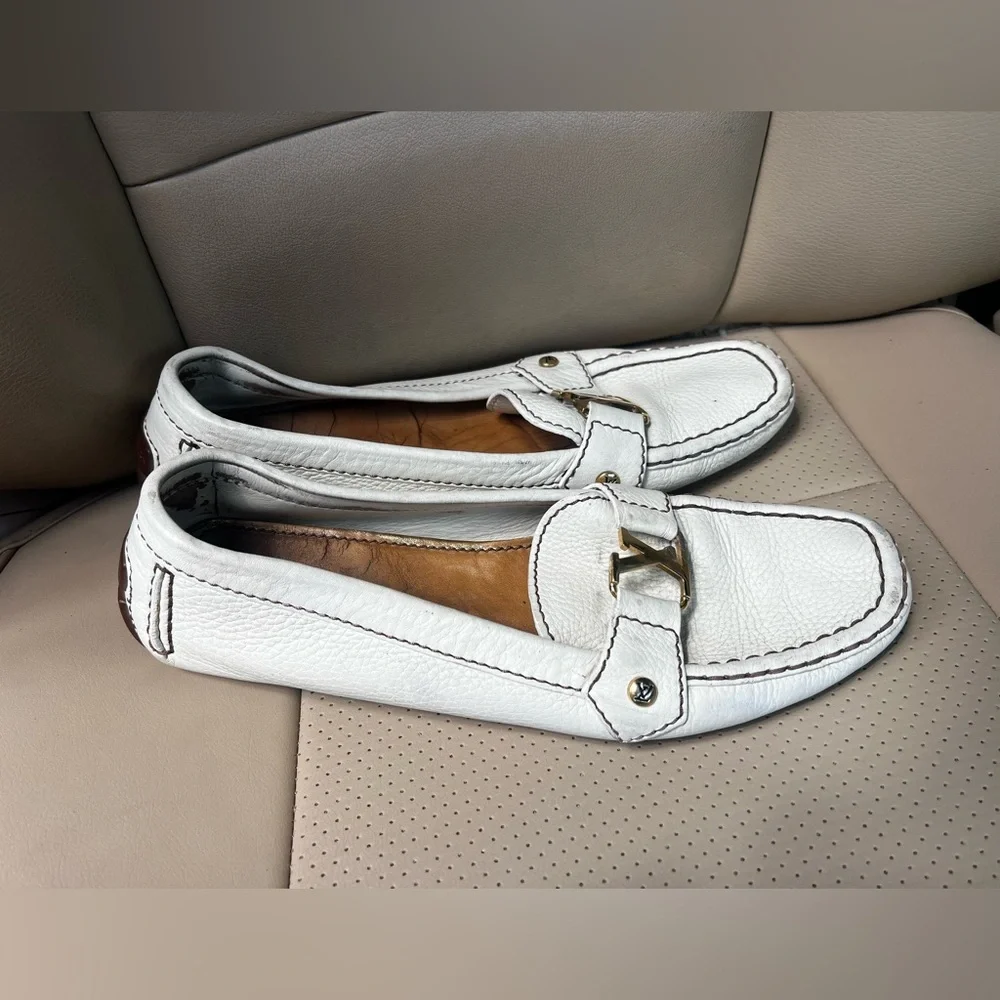Louis Vuitton Cream Loafers with Gold Accent - Picture 2 of 8